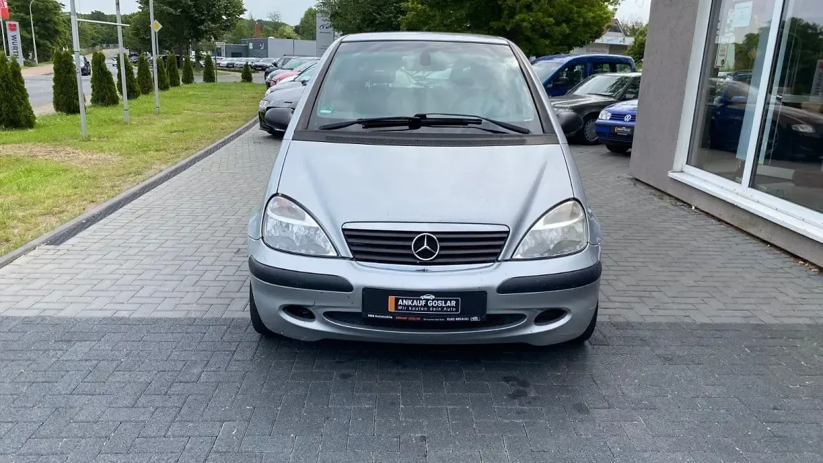 Gebraucht Mercedes A170 95 PS (69 kW) 2002 Silber Kleinwagen