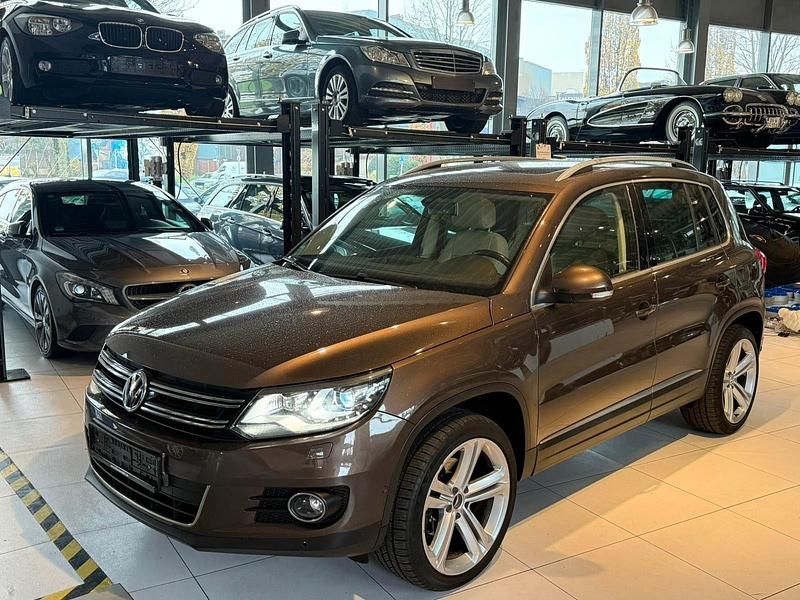 Braun Gebraucht 2013 VW Tiguan Sport SUV | 11.650 € (Guter Preis) - Bild 1/4