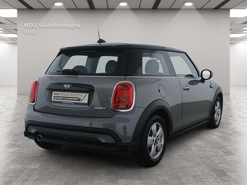 Używany Mini Cooper 136 KM (100 kW) 2022 Szary Hatchback