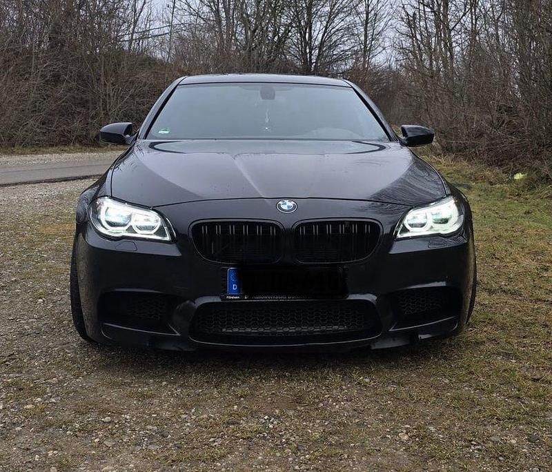 Gebraucht BMW M5 Shadowline 560 PS (411 kW) 2012 Schwarz Limousine
