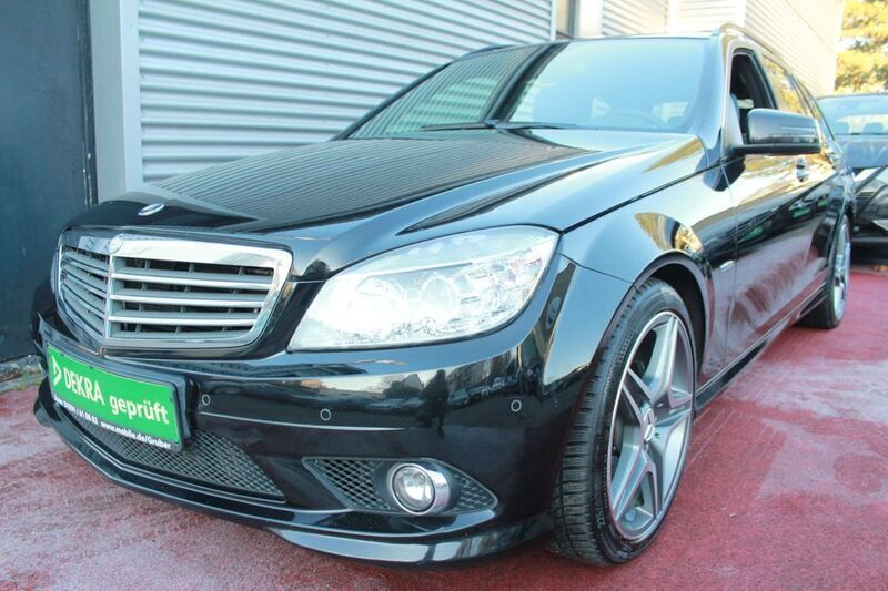 Schwarz Gebraucht 2011 Mercedes C180 AMG Kombi | 12.982 € (Etwas zu teuer) - Bild 1/4