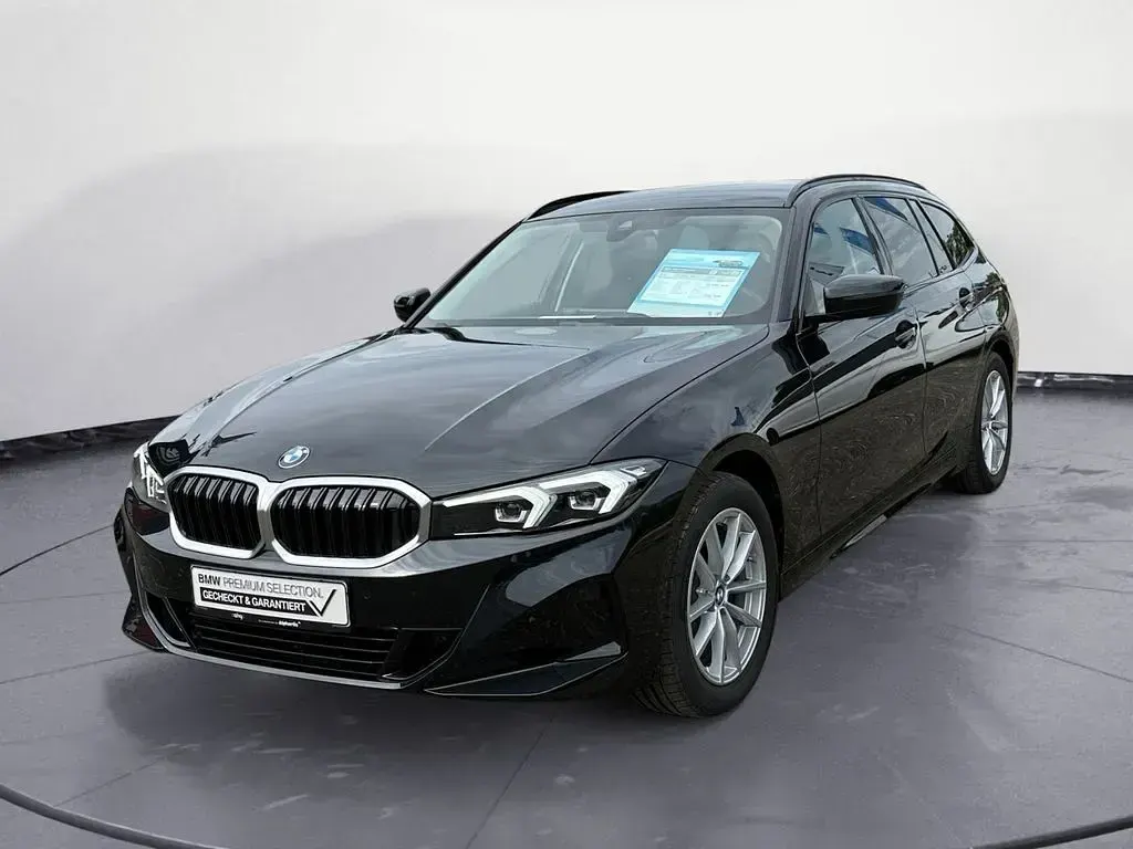 Gebraucht BMW 318 Efficient Dynamics 156 PS (114 kW) 2025 Schwarz Kombi
