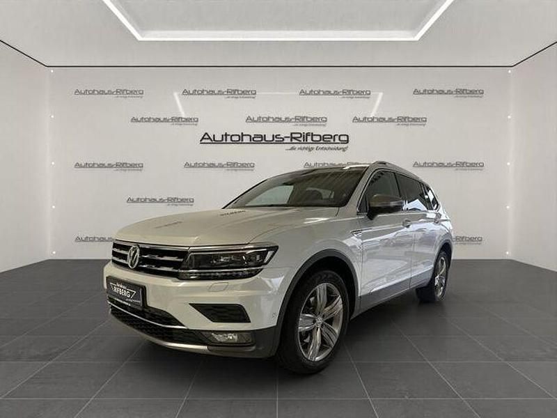 Weiß Gebraucht 2018 VW Tiguan Allspace SUV | 29.890 € (Teuer) - Bild 1/4