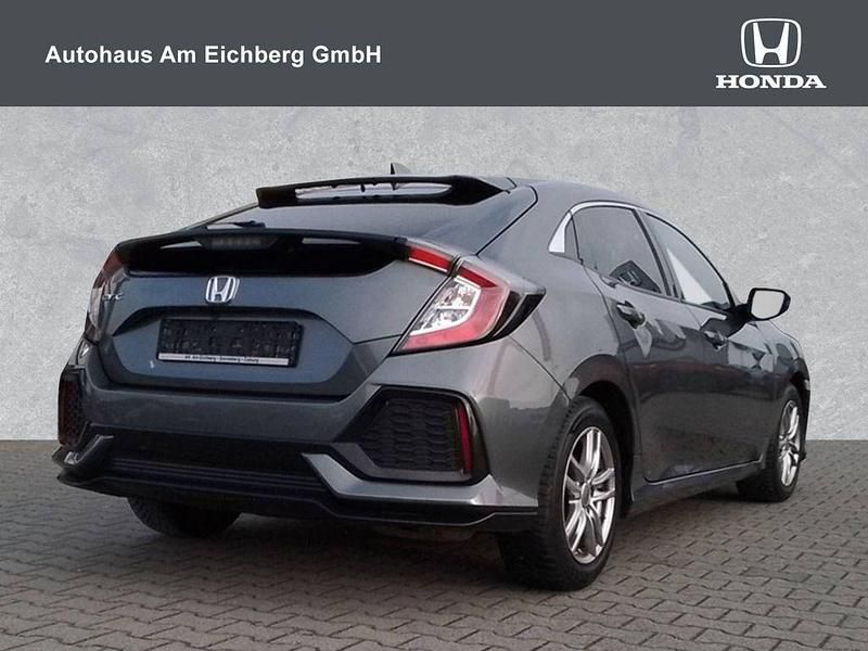 Gebraucht Honda Civic Elegance 129 PS (94 kW) 2018 Silber Limousine