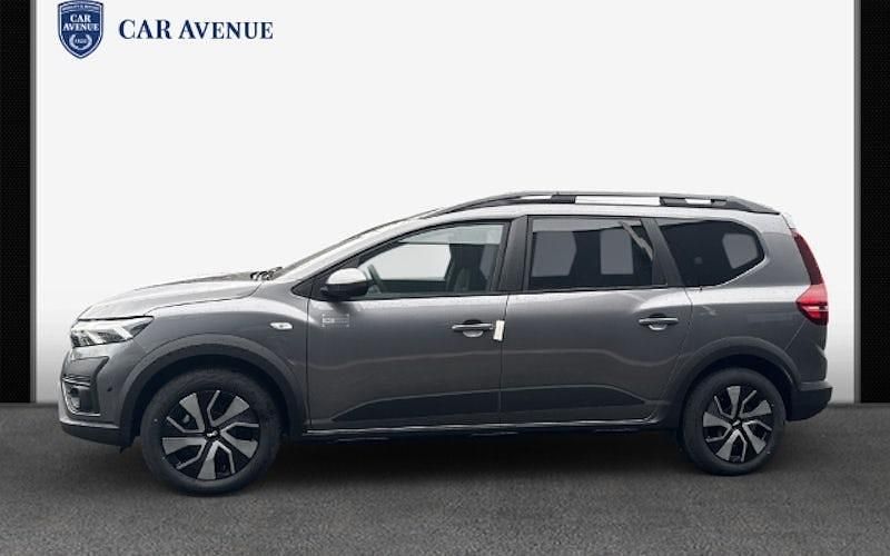Neu Dacia Jogger Expression 141 PS (103 kW) 2025 Grau Van / Kleinbus