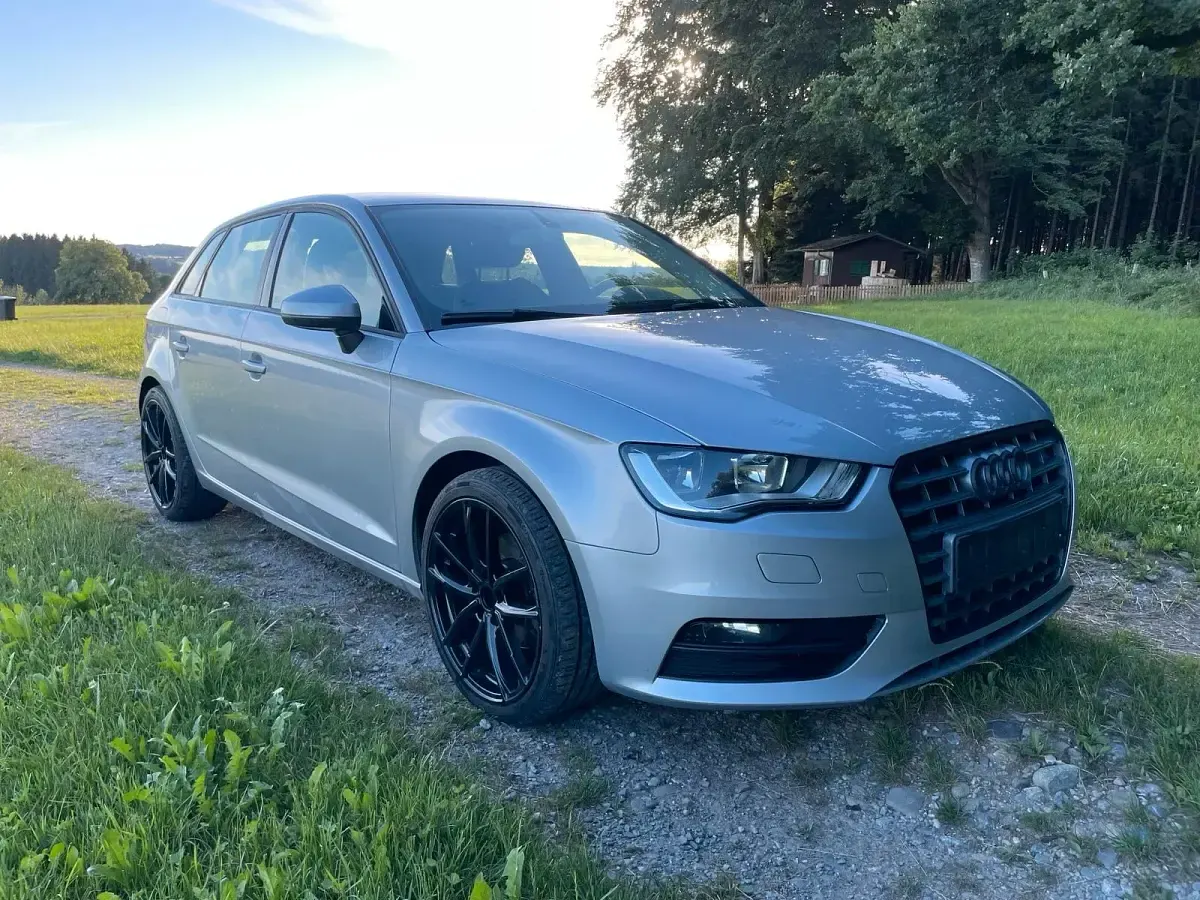 Gebraucht Audi A3 150 PS (110 kW) 2015 Silber Kleinwagen