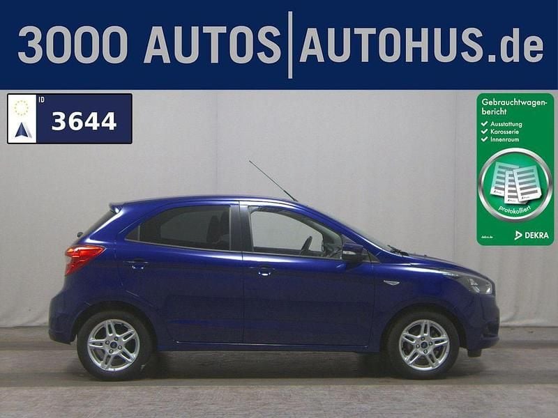 Gebraucht Ford Ka Plus 86 PS (63 kW) 2018 Indic blau metallic Kleinwagen