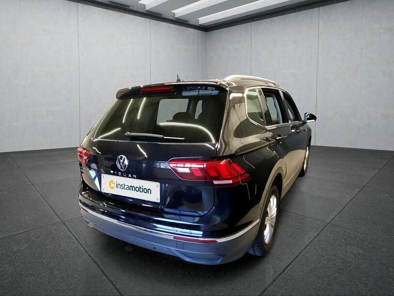 Gebraucht VW Tiguan Allspace 150 PS (110 kW) 2022 Schwarz SUV
