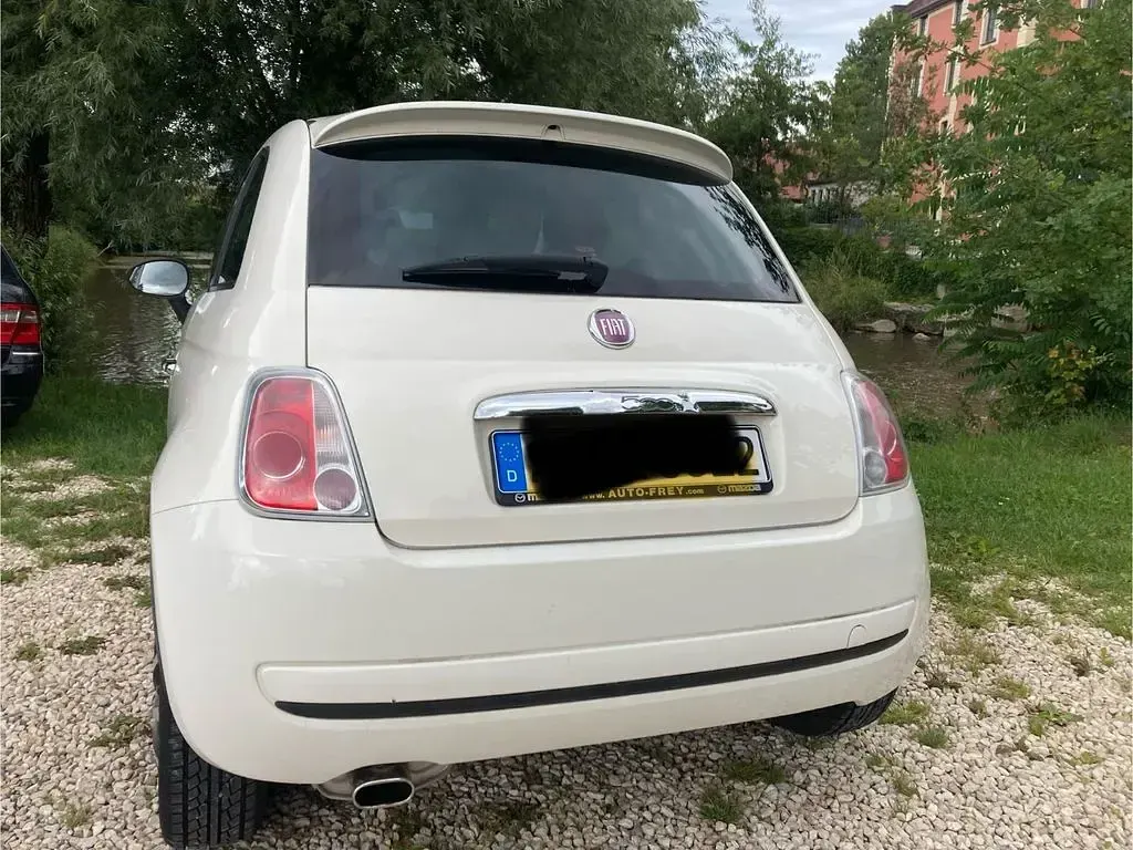 Gebraucht Fiat 500 Pop 69 PS (50 kW) 2011 Weiß Kleinwagen