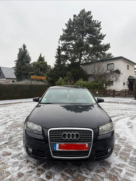 Gebraucht Audi A3 Ambiente 116 PS (85 kW) 2005 Schwarz Limousine