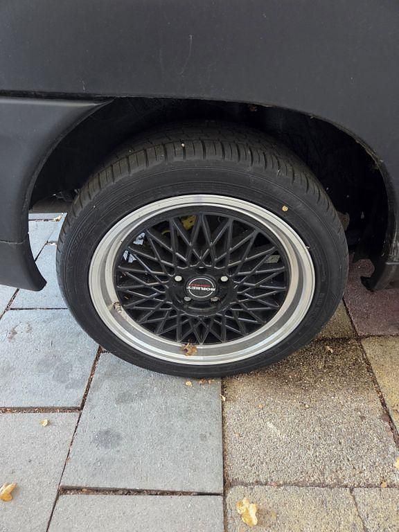 Gebraucht Mercedes Vito 122 PS (89 kW) 2001 Schwarz Van