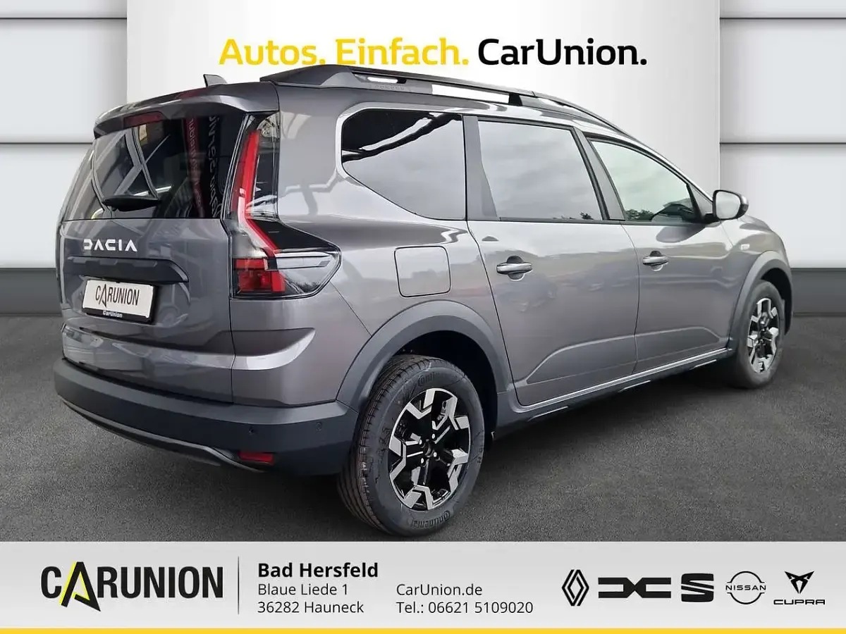 Neu Dacia Jogger Journey 122 PS (89 kW) 2026 Dolomitgrau Van / Kleinbus