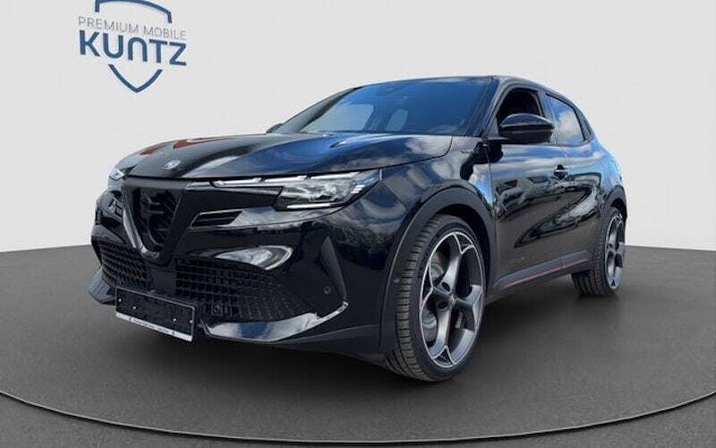 Weiß Gebraucht 2025 Alfa Romeo Junior Veloce SUV | 42.900 € (Superpreis) - Bild 1/4