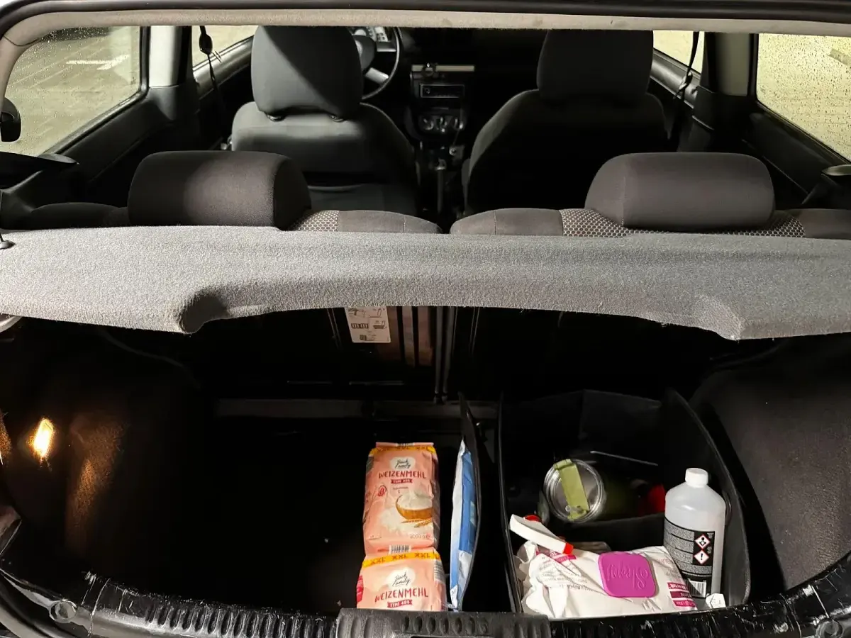 Gebraucht VW Fox 55 PS (40 kW) 2006 Schwarz Kleinwagen