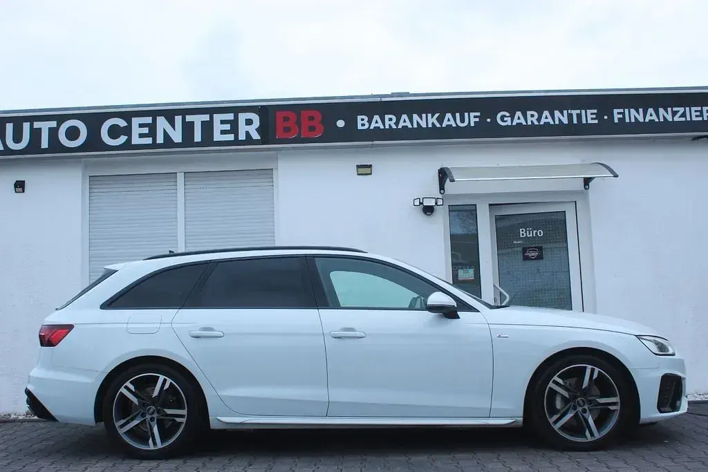 Gebraucht Audi A4 S-Line 204 PS (150 kW) 2022 Weiß Kombi