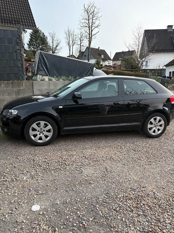 Gebraucht Audi A3 105 PS (77 kW) 2006 Schwarz Kleinwagen