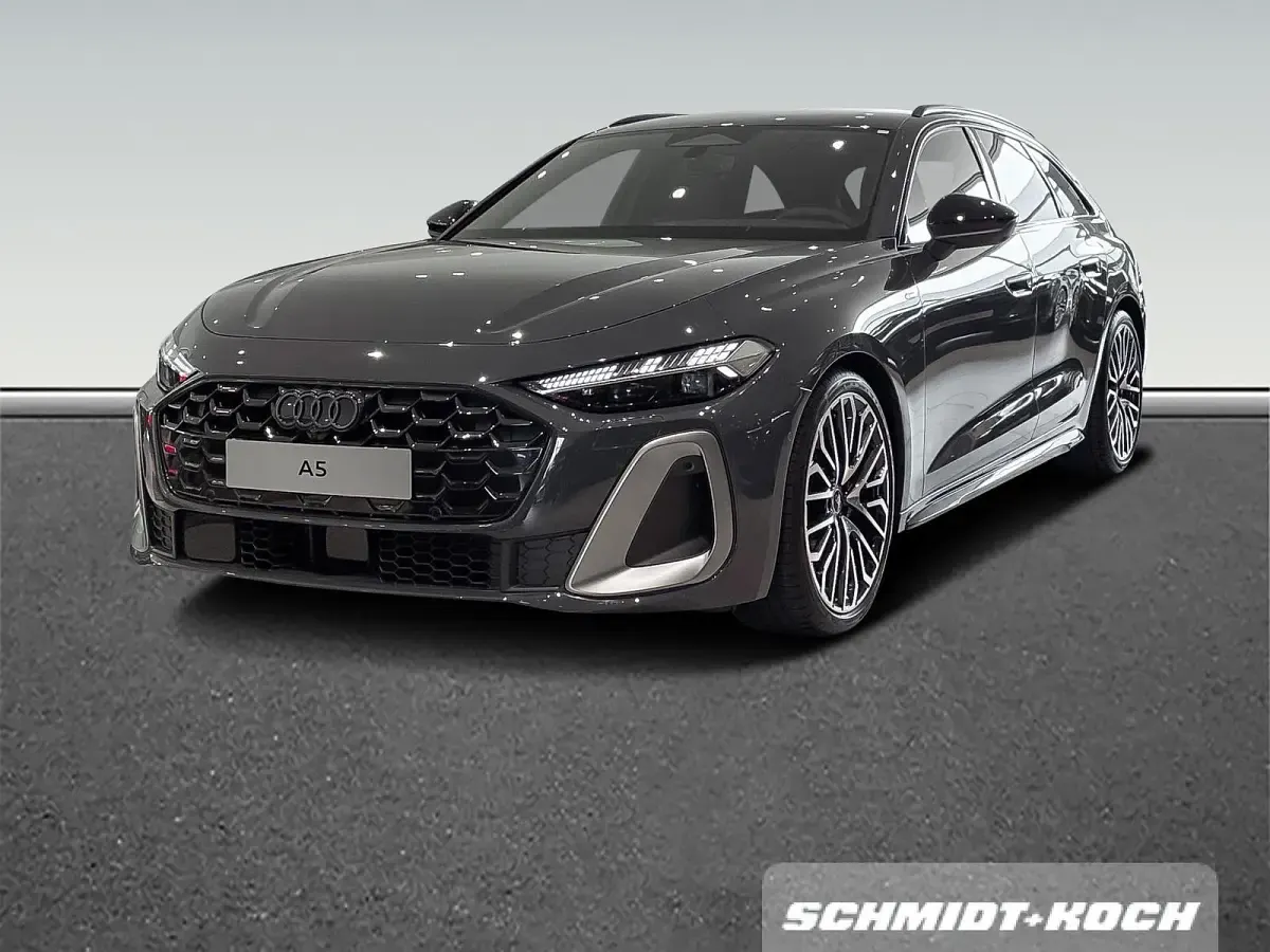 Neu Audi A5 Sport 204 PS (150 kW) 2025 Grau Coupé