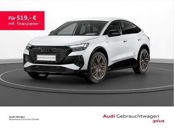 Weiß (gletscherweiß metallic) Gebraucht 2025 Audi Q4 Sportback e-tron S-Line SUV | 52.381 € (Teuer) - Bild 1/3