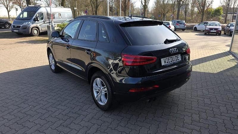 Usata Audi Q3 170 CV (125 kW) 2012 Blu SUV