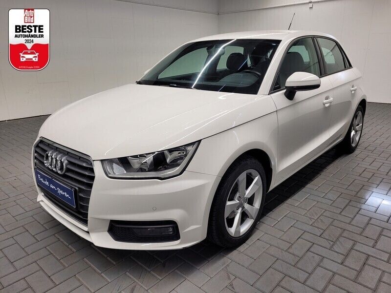 Weiß (cortinaweiss) Gebraucht 2018 Audi A1 Sportback Sport Kleinwagen | 13.980 € (Fairer Preis) - Bild 1/4