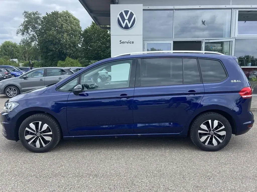 Gebraucht VW Touran Goal 150 PS (110 kW) 2025 Blau Van / Kleinbus