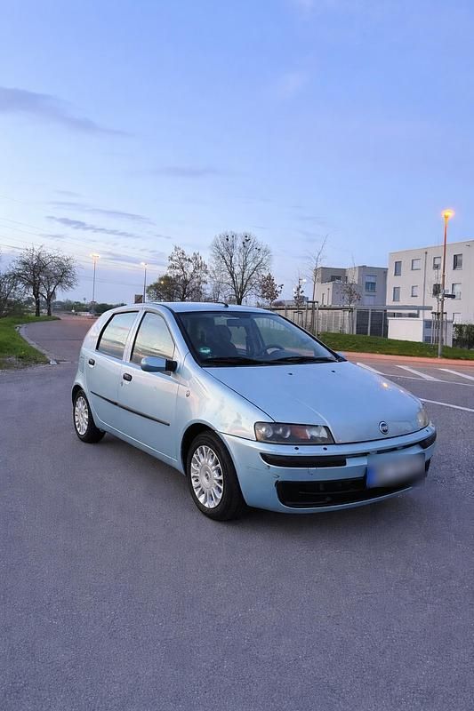 Gebraucht Fiat Punto 80 PS (58 kW) 2003 Blau Kleinwagen