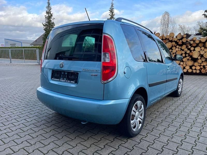 Gebraucht Skoda Roomster Plus Edition 69 PS (50 kW) 2011 Blau Van / Kleinbus
