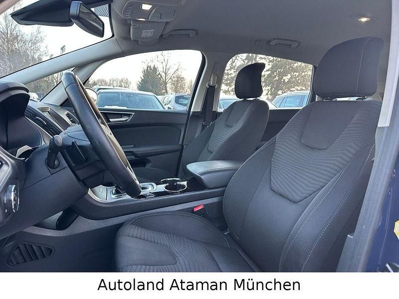 Gebraucht Ford S-MAX Business Edition 150 PS (110 kW) 2016 Blau Van / Kleinbus