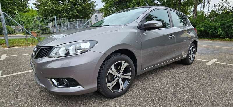 Grau Gebraucht 2016 Nissan Pulsar Acenta Limousine | 7.150 € (Fairer Preis) - Bild 1/4