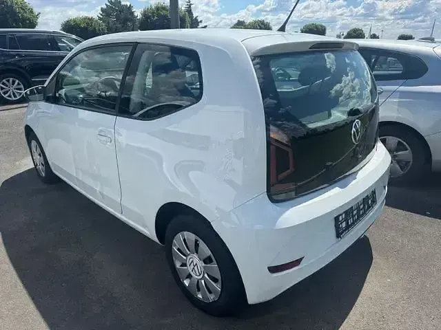 Gebraucht VW up! Basis 110 PS (80 kW) 2021 Weiß Kleinwagen