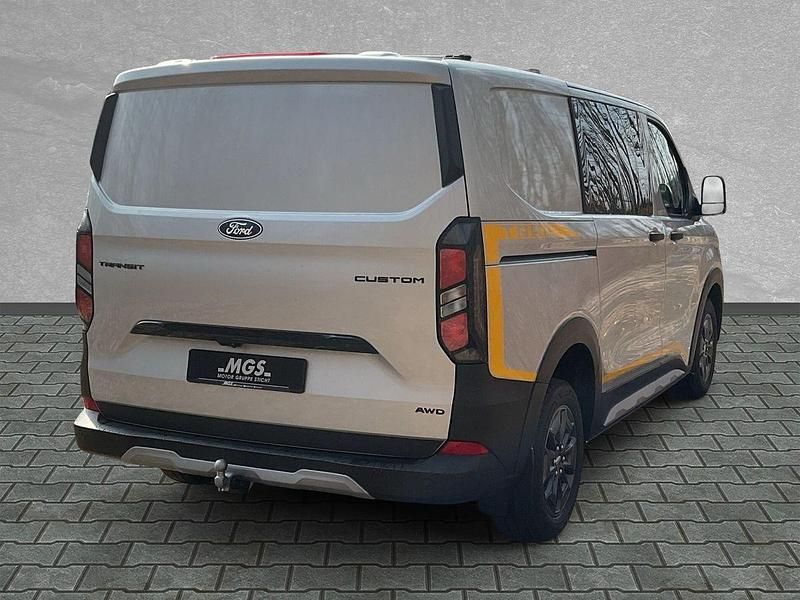 Neu Ford Transit Custom 170 PS (125 kW) 2026 Moondust silver metallic Kombi