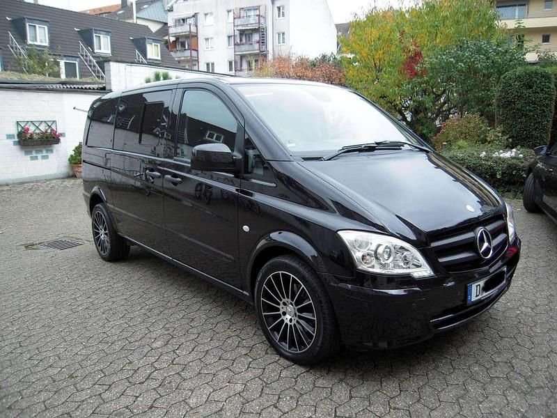Gebraucht Mercedes Vito 224 PS (164 kW) 2012 Obsidianschwarz metallic Van