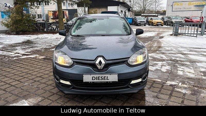 Gebraucht Renault Mégane GrandTour LIMITED 110 PS (80 kW) 2016 Grau Kombi