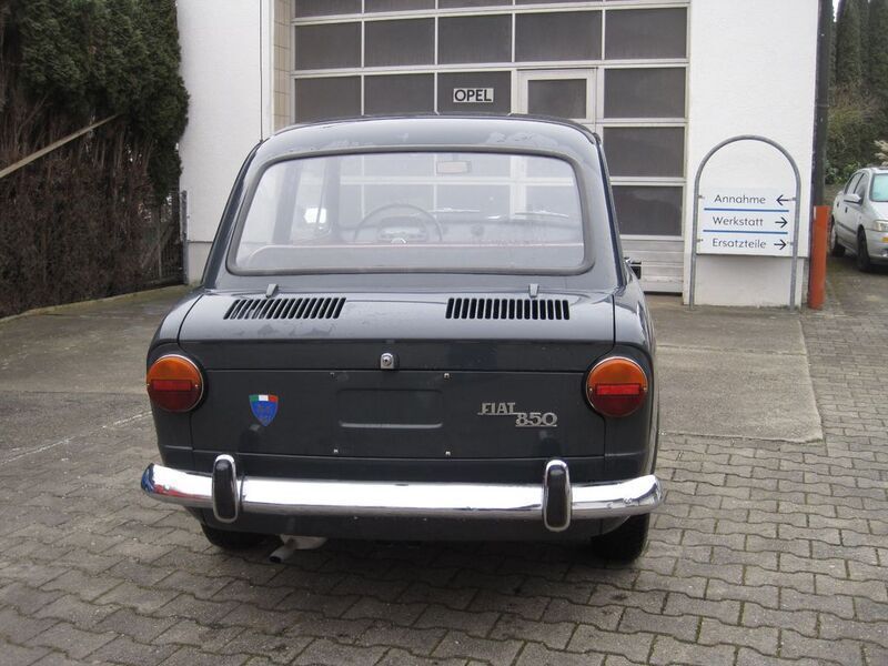 Gebraucht Fiat 850 49 PS (36 kW) 1967 Grau Limousine