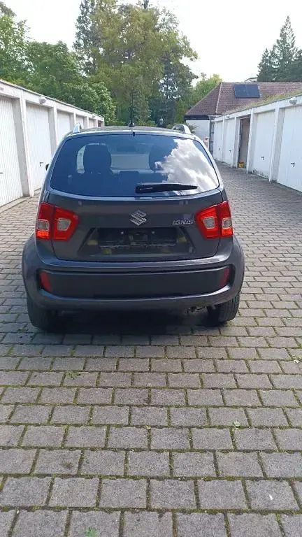 Gebraucht Suzuki Ignis Comfort 90 PS (66 kW) 2019 Grau SUV