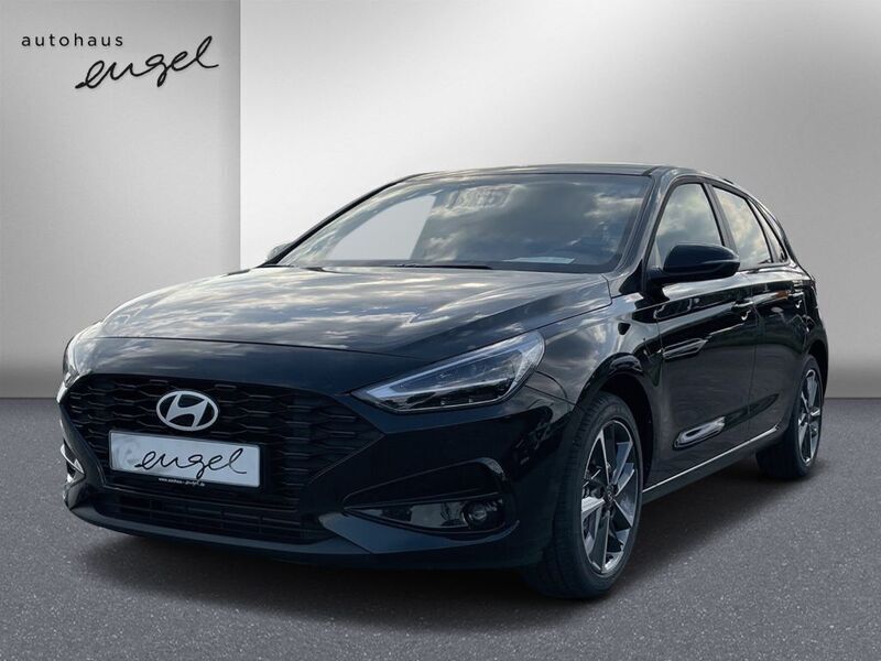 Abyss black Neu 2024 Hyundai i30 Advantage Limousine | 22.949 € (Fairer Preis) - Bild 1/4