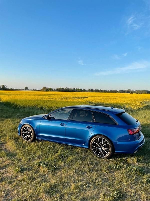Gebraucht Audi RS6 Performance 605 PS (444 kW) 2018 Blau Kombi