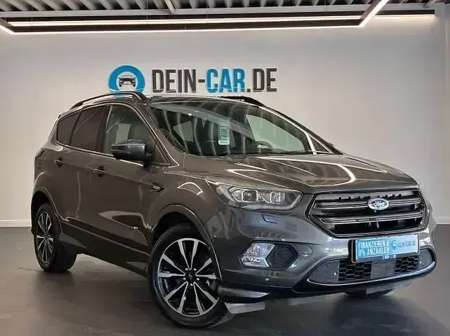 Gebraucht Ford Kuga ST-Line 175 PS (128 kW) 2019 Grau SUV