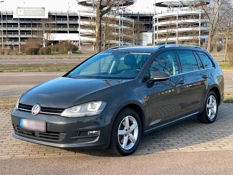 Gebraucht VW Golf VII Highline 150 PS (110 kW) 2014 Grau Kombi