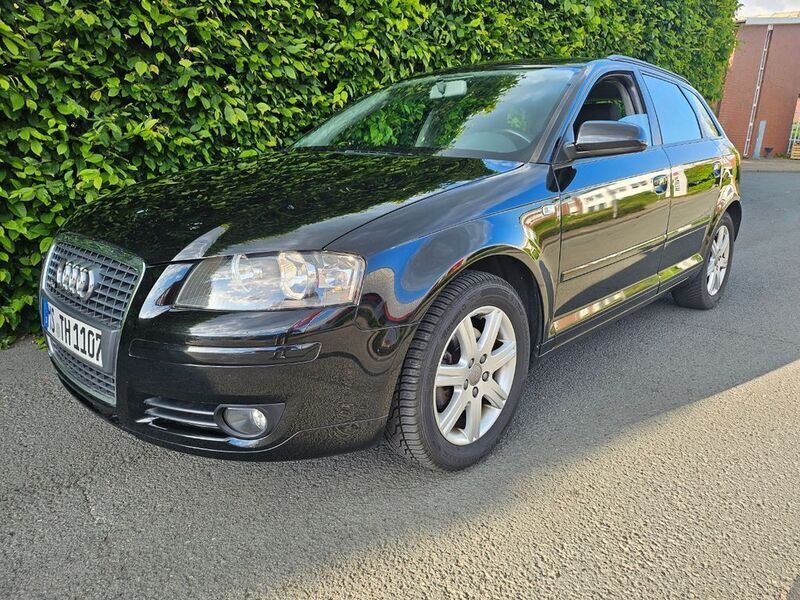 Schwarz Gebraucht 2005 Audi A3 Sportback Ambition Limousine | 3.900 € (Guter Preis) - Bild 1/4