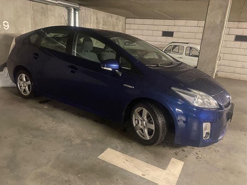 Blau Gebraucht 2010 Toyota Prius Limousine | 6.300 € (Guter Preis) - Bild 1/4
