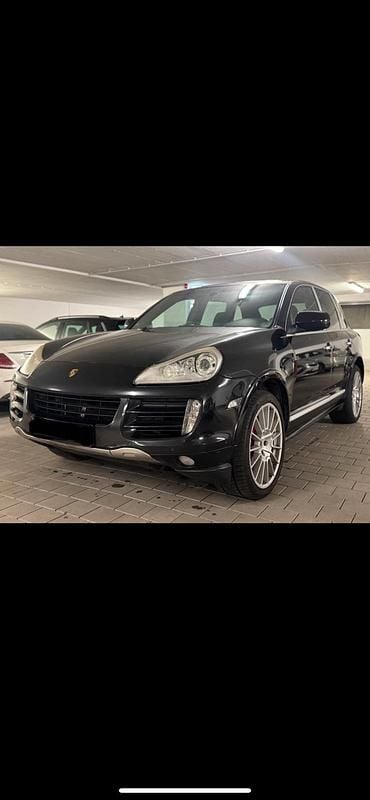 Gebraucht Porsche Cayenne 239 PS (175 kW) 2010 Schwarz SUV