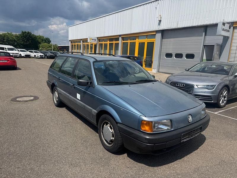 Gebraucht VW Passat 90 PS (66 kW) 1990 Blau Kombi