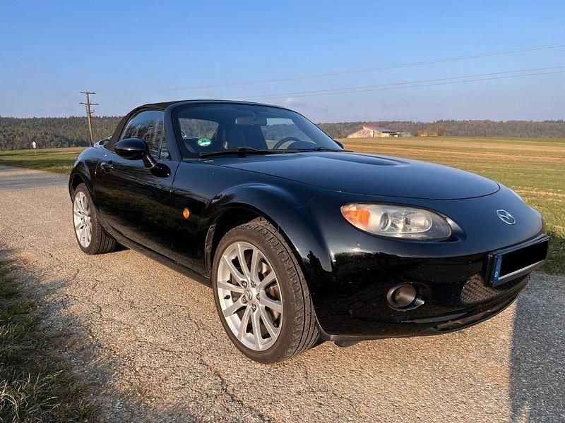 Gebraucht Mazda MX5 126 PS (92 kW) 2007 Schwarz Cabrio
