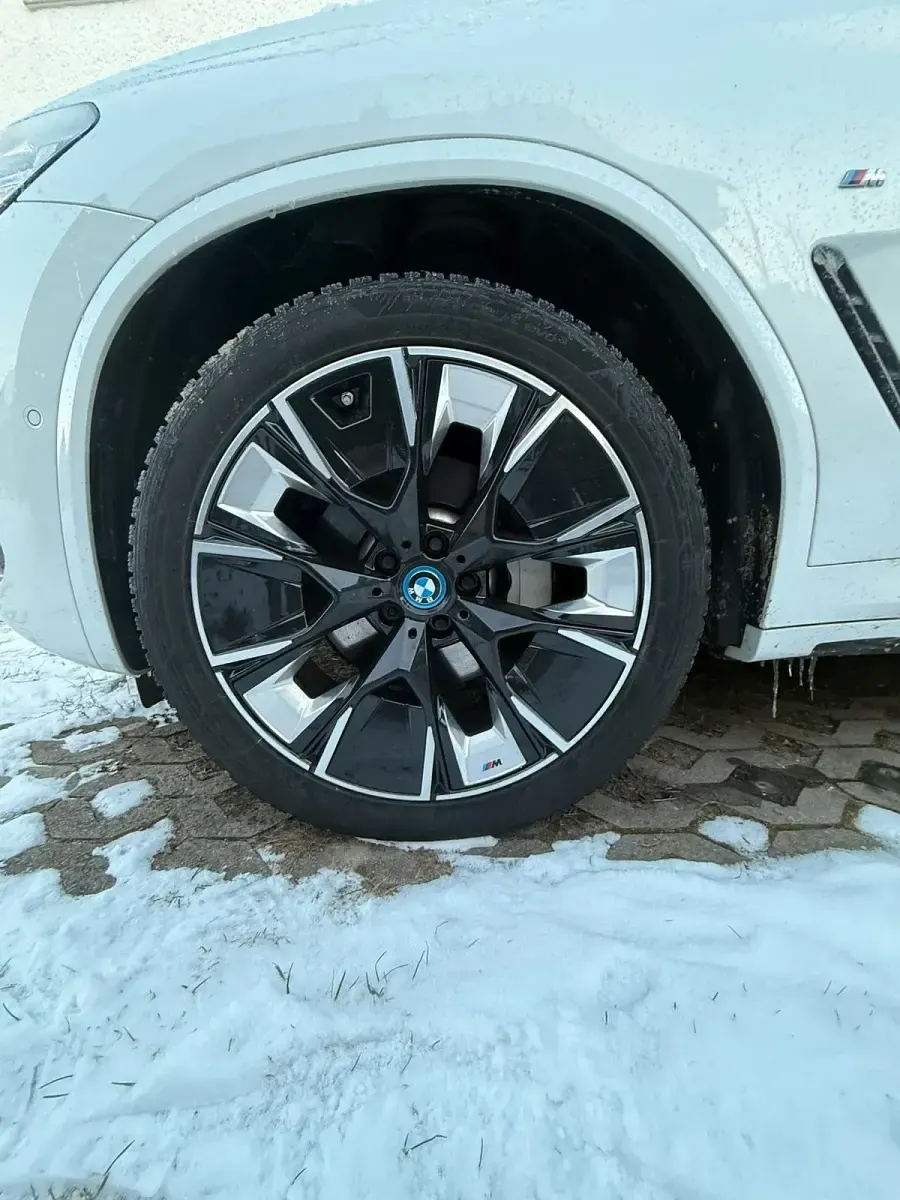 Gebraucht BMW iX3 210 kW (286 PS) 2023 Weiß SUV