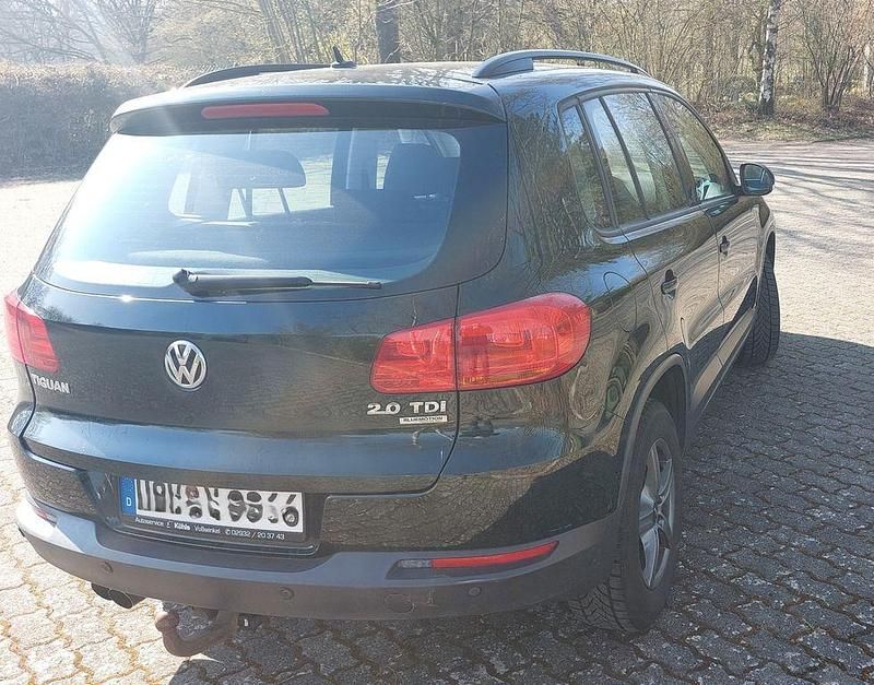 Gebraucht VW Tiguan Trendline 140 PS (102 kW) 2012 Grün SUV