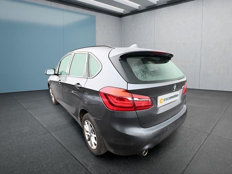 Gebraucht BMW 218 Advantage 140 PS (102 kW) 2019 Grau Limousine