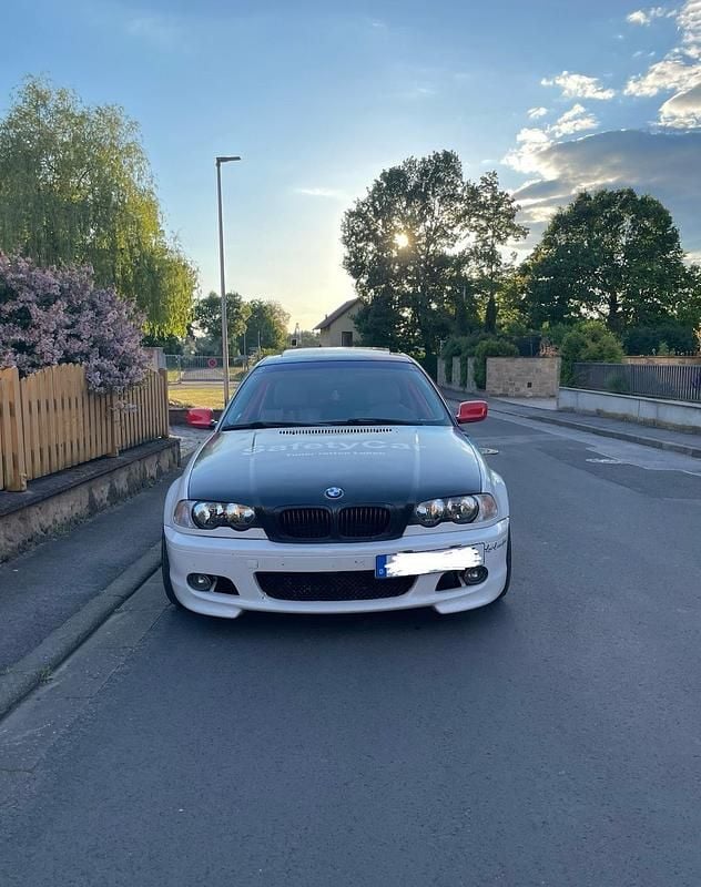 Weiß Gebraucht 1999 BMW 323 Performance Coupé | 3.500 € - Bild 1/4
