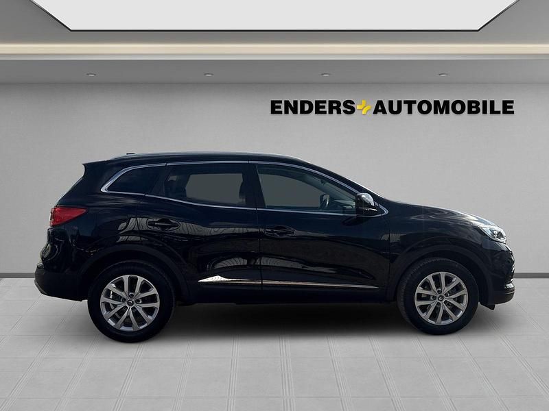 Gebraucht Renault Kadjar LIMITED Deluxe 140 PS (102 kW) 2021 Schwarz SUV