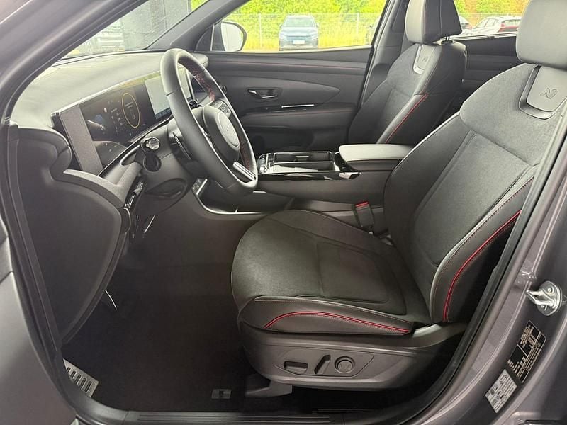 Shimmering silver metallic Neu 2025 Hyundai Tucson N Line SUV | 41.700 € (Fairer Preis) - Bild 1/4